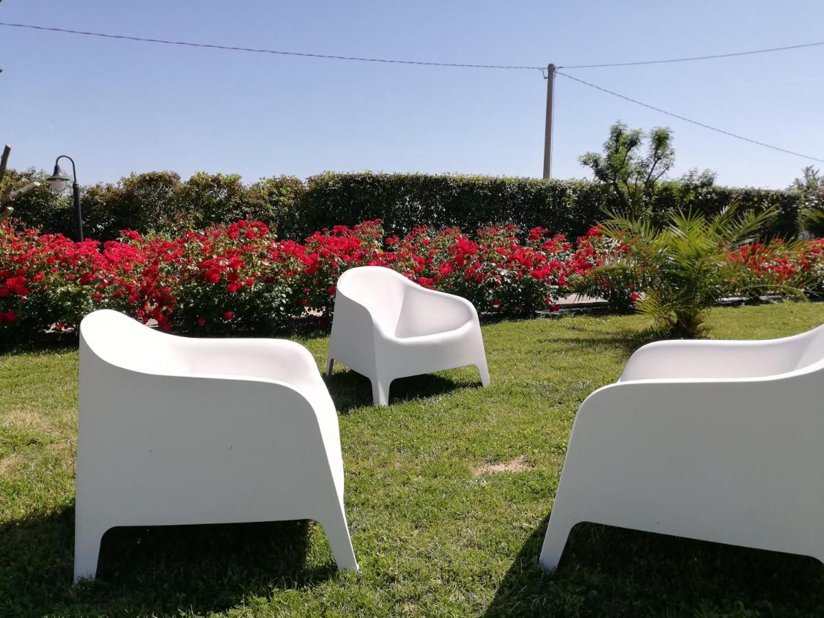 Casa Vacanze Angelica Ostra Vetere Экстерьер фото